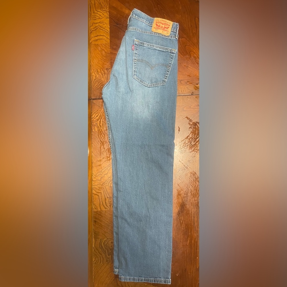 Levi's 505 Regular Fit Jeans Men's W36 L32 Light Wash Straight Leg Denim - Picture 3 of 6